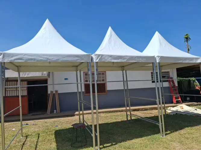 TENDA 2X2 CHAPEU DE BRUXA