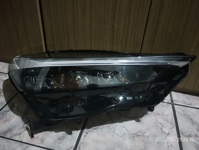 FAROL HONDA HRV 2023/2025 COM LED