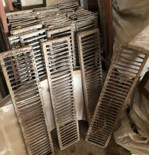 Grade para escoamento de água, otima para garagem