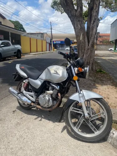 Suzuki GSR 150i 2012