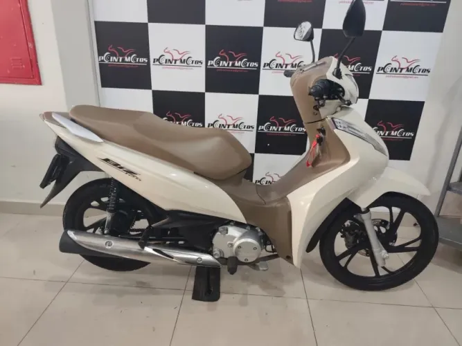 Biz 125 Top de linha Baixa Km toda revisada.