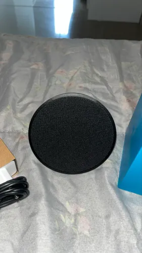 Alexa echo pop nova (nunca usada)