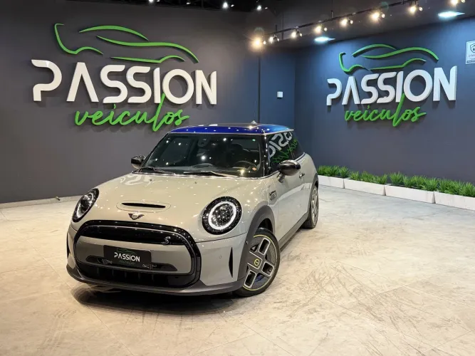 Mini Cooper SE Sport 3P (elétrico) - Mini 2023