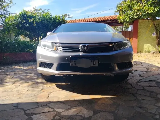 Honda Civic Sedan LXS 1.8/1.8 Flex 16V Aut. 4P 2012