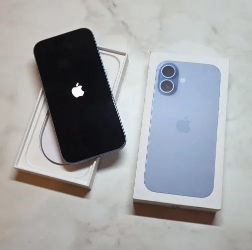 IPhone 17 Azul Névoa 256GB - Novo, Bateria 100% (Na Caixa)
