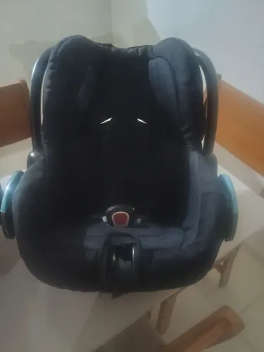 Vendo bebê conforto