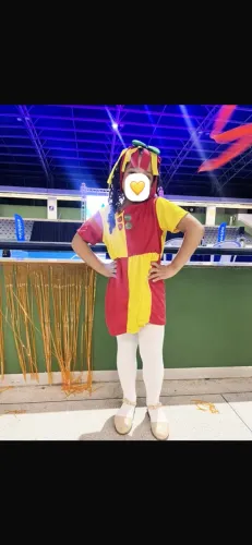 Fantasia Emília tamanho 6 anos