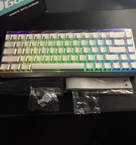 Teclado Gamer Magnético AULA HERO 68HE Branco | RGB 8K Rapid Trigger