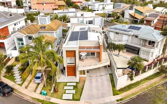 Sobrado para aluguel e venda tem 562 metros quadrados com 4 suítes, casa linda, recém cons