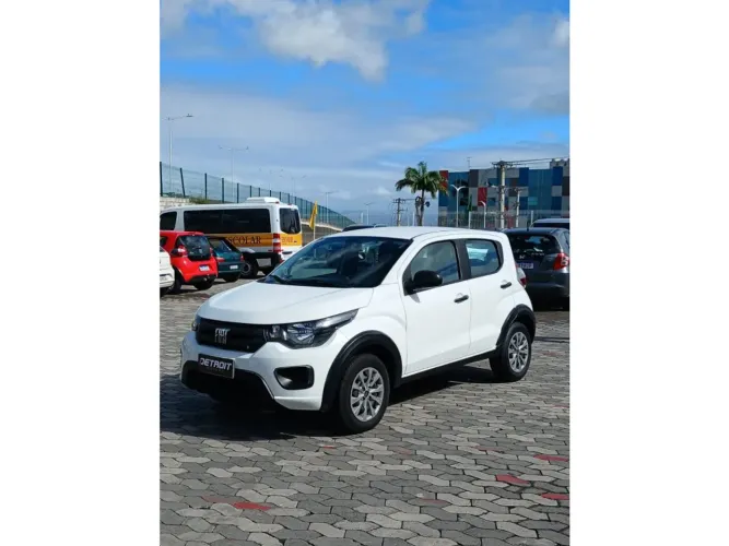 Fiat Mobi Like 1.0 Fire Flex 5P. 2024