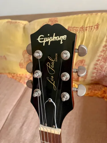 Guitarra Epiphone Les Paul Junior inspired by Gibson