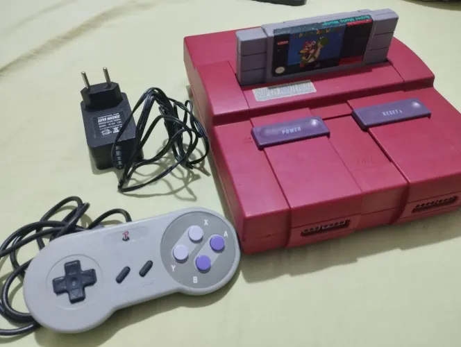 Super Nintendo Fat customizado cereja + Super Mario, controle e cabos (Só ligar e jogar)!