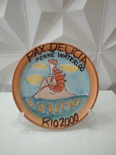 Prato da Boa Lembrança, Restaurante Pax Delícia, 26cm Diâmetro, Rio de Janeiro, Data 2000.