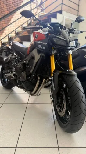 MT 09