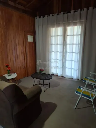 Casa à Venda em Nova Aliança/SP - 02 Quartos e Amplo Espaço Externo