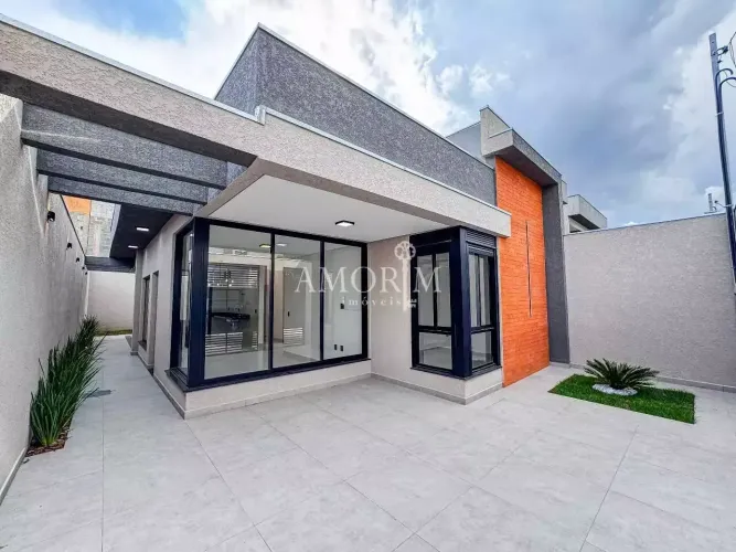 CASA TÉRREA À VENDA NO PORTAL DOS IPÊS COM 3 QUARTOS 1 SUÍTE E 2 VAGAS EM CAJAMAR/SP