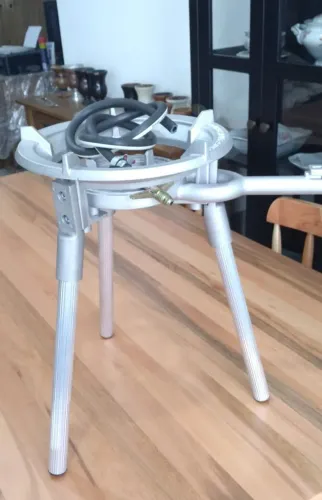 Fogareiro Tripé Em Aluminio 43 cm Altura