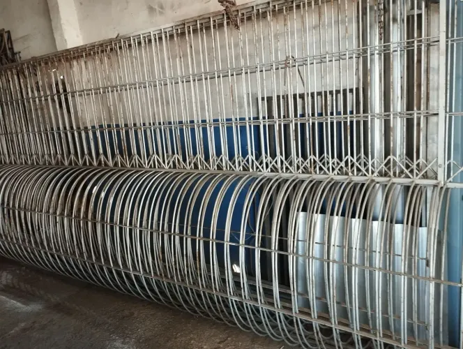 Grade de FERRO 1.80m X 4.00m 3 UNIDADES
