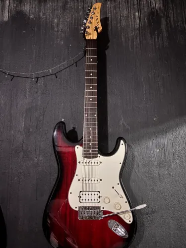 Guitarra Condor RX-30 Rocky - Anos 2000 | Toda Original | Regulada