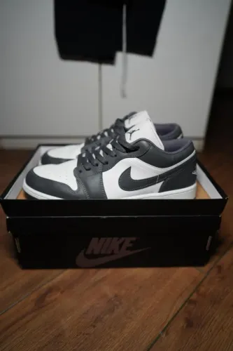 Nike Air Jordan 1 Low White Grey - Tamanho 44 (Estado de Novo!)