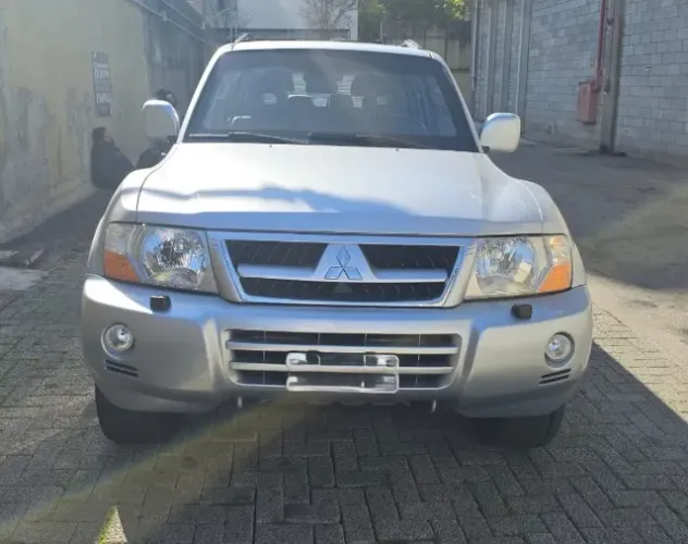 Mitsubishi Pajero GLS Hpe/hpe Full 3.8 233cv 3P AUT 2006