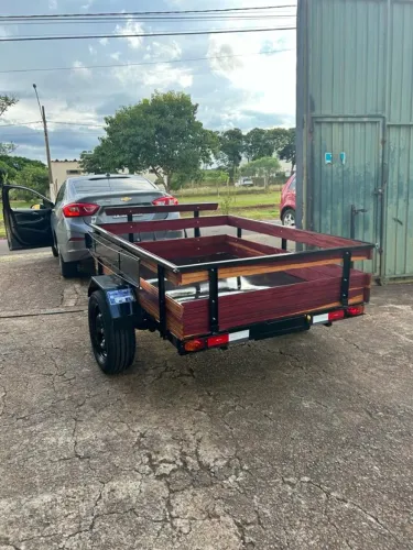 CARRETA FAZENDINHA MISTA PARA 03 MOTOS