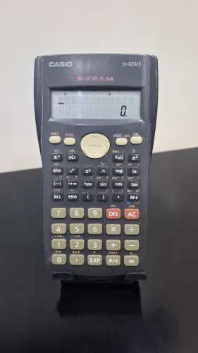 Calculadora casio fx-82ms