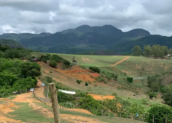 Vendo 2 mil metros à 500 mts do asfalto Santa Rosa x Aracruz