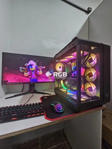 PC Gamer PREMIUM AM4 Ryzen 7 5700X RX7600-XT DDR4 32GB NVMe 1TB