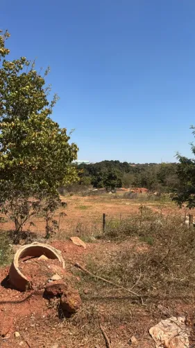 Vende-se terreno com 10.000 m² no Parque Paiaguás em Várzea Grande-MT