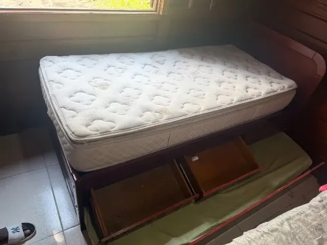 Cama de solteiros beliche com 2 camas