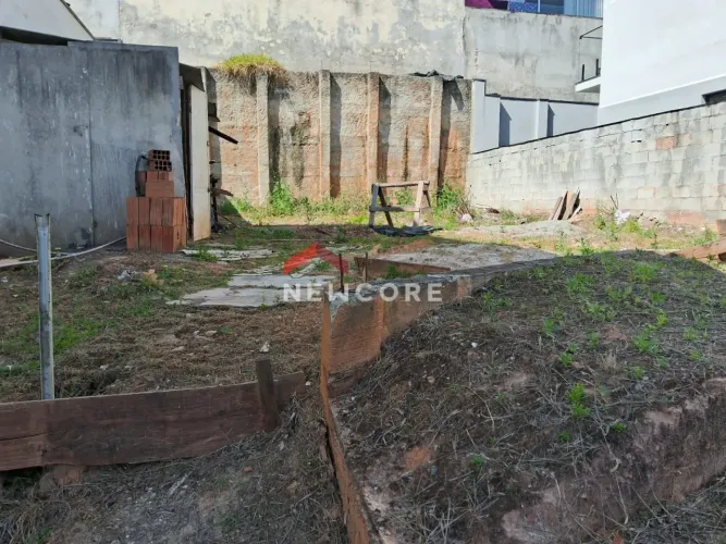 Lote em Avenida Prefeito Francisco Ribeiro Nogueira - Mogi Moderno - Mogi das Cruzes/SP