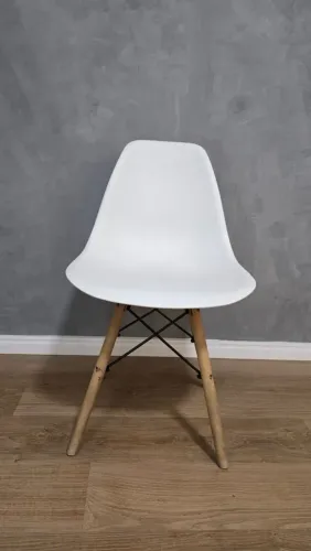 Cadeira eiffel branca