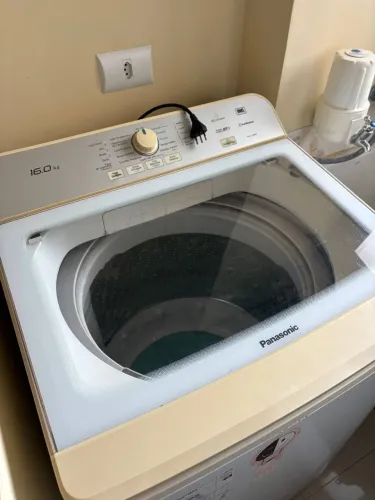 Máquina de lavar Roupas 16kg Panasonic