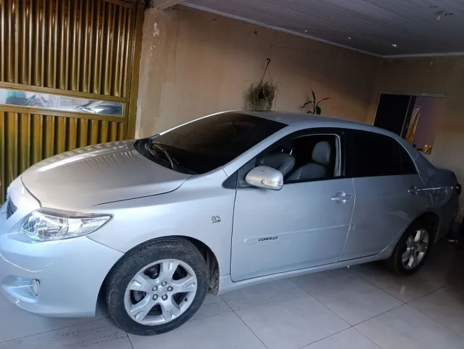 Toyota Corolla XEI 2.0 Flex 16V Aut. 2011