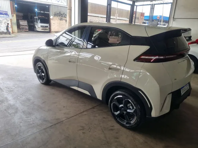 BYD Dolphin Mini (Elétrico) 2025