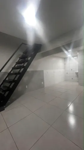 Alugo apartamento Duplex