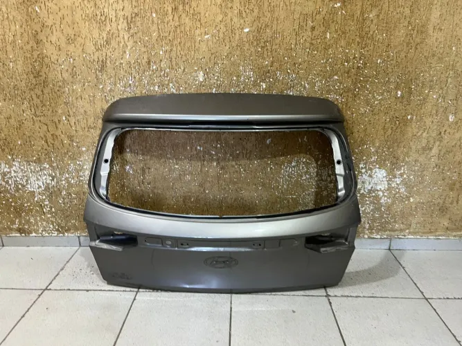 Tampa traseira Hb20 Hatch 2023/2024/2025/2026
