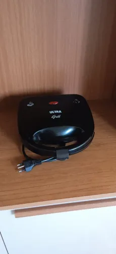 Vende-se móveis e eletrônicos 