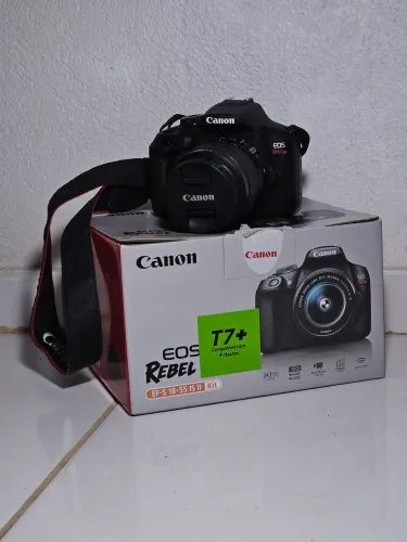 Canon EOS Rebel T7+ | 18-55mm | Caixa | Cartão 64 GB Lexar | Carregador original