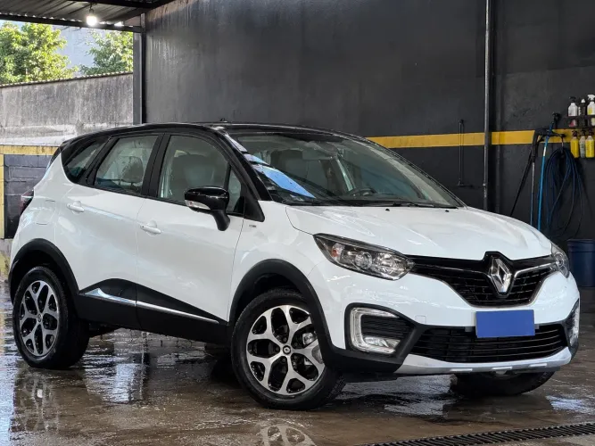 Renault Captur Intense Bose 1.6 16V Flex 5P AUT 2021