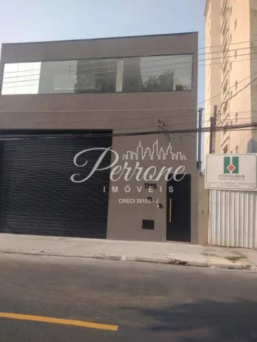 Galpão Comercial 500m², com Pé Direito de 8m em Jardim Vila Formosa - SP!