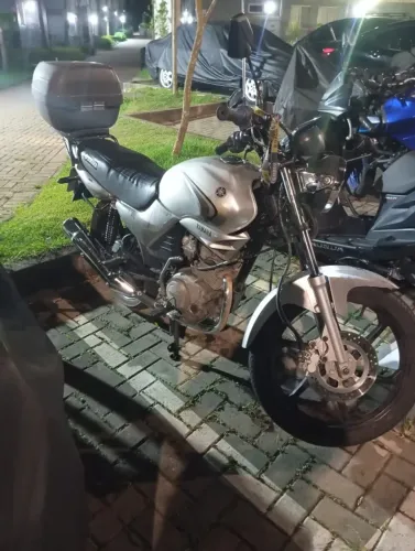 Yamaha YBR 125 K R$ 7.600