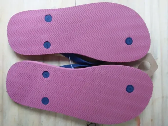 Chinelo Levi's 38 Vermelho