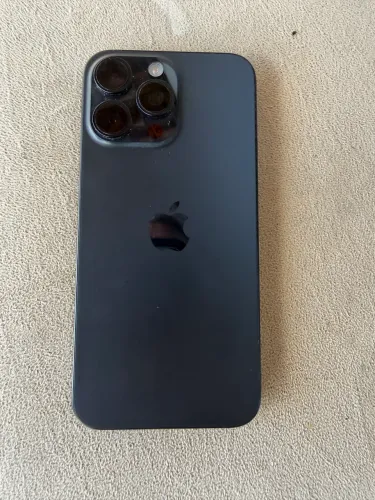 iPhone pro max 15