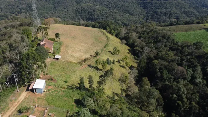 Chácara Maravilhosa vista direta ao Morro da Palha