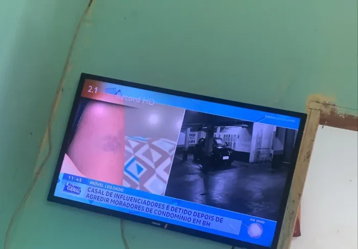 Televisão 32