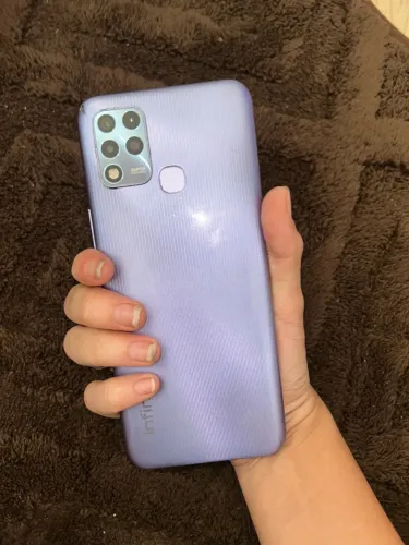 Celular Infinix Hot