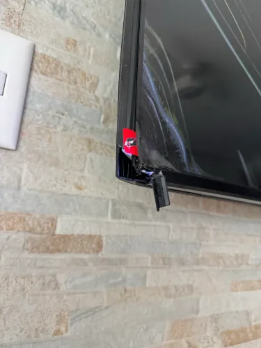 Tv Samsung 50? QLED danificada por queda