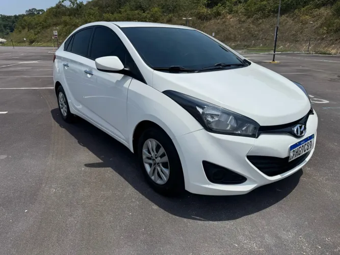 Hyundai HB20S C.plus/c.style 1.6 Flex 16V Mec.4p 2015